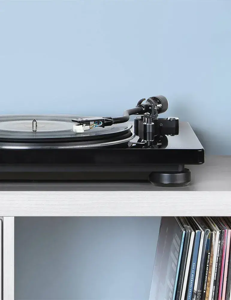 Denon DP-400 | Automatyczny gramofon analogowy | Solidna podstawa