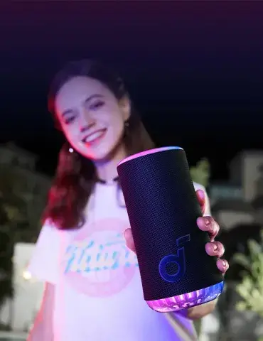 Soundcore Glow | Głośnik Bluetooth | Niezwykłe brzmienie 2