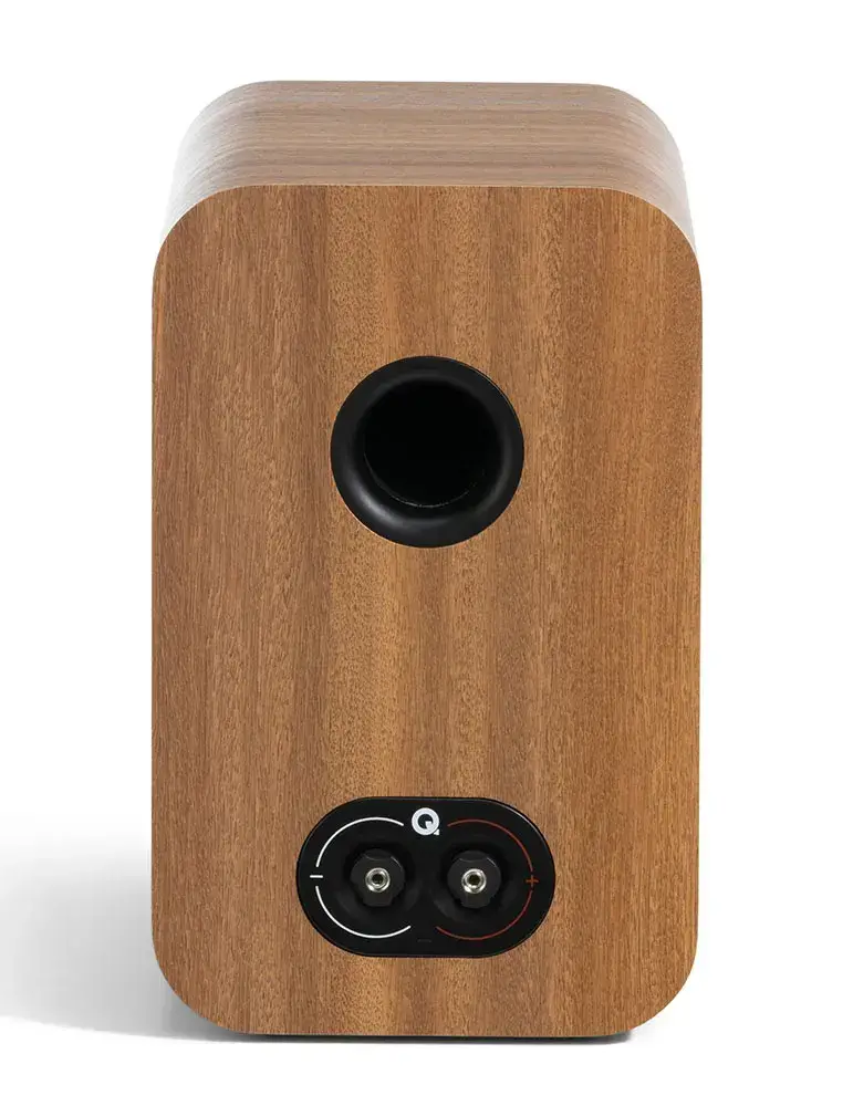 Kolumny Q Acoustics 3020c | Mocny dźwięk w kompaktowej formie