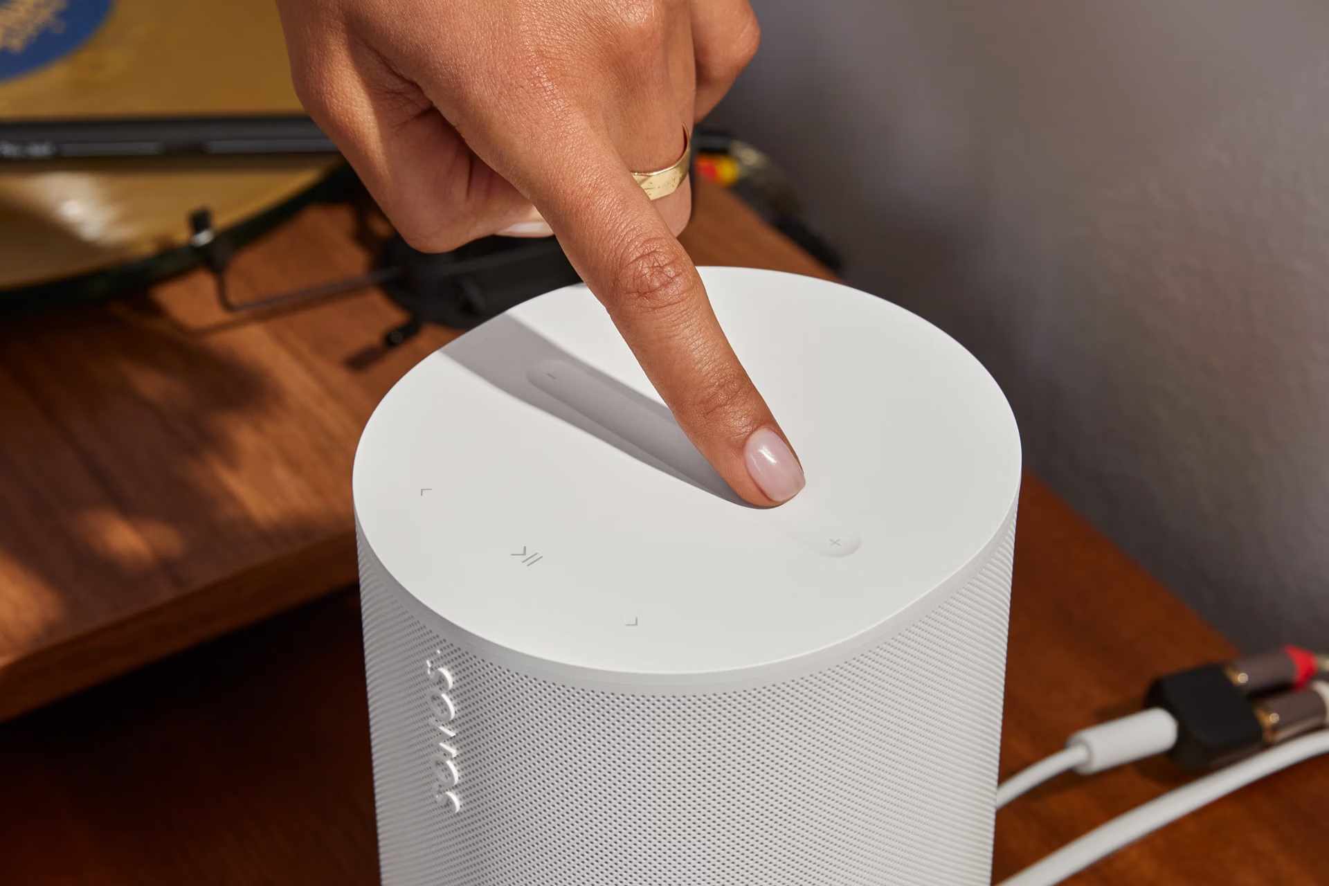 Sonos Era 100 SL przyciski